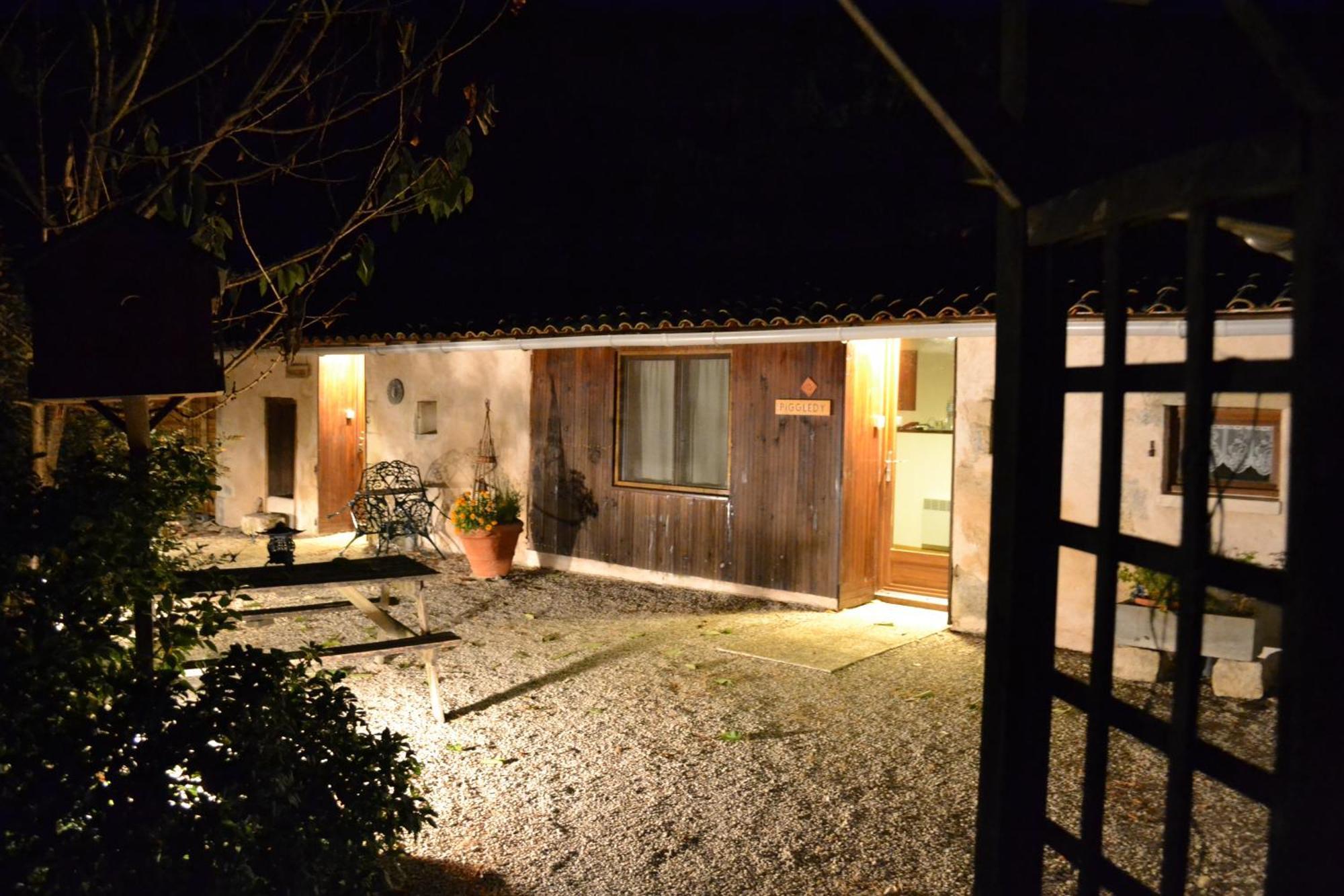 Le Moulin De Lusseau Bed and Breakfast Chef-Boutonne Camera foto